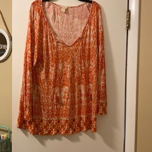 Lucy and Laurel tunic top EUC